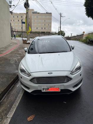 FORD FOCUS 2.0 SE PLUS SEDAN 16V FLEX 4P POWERSHIFT
